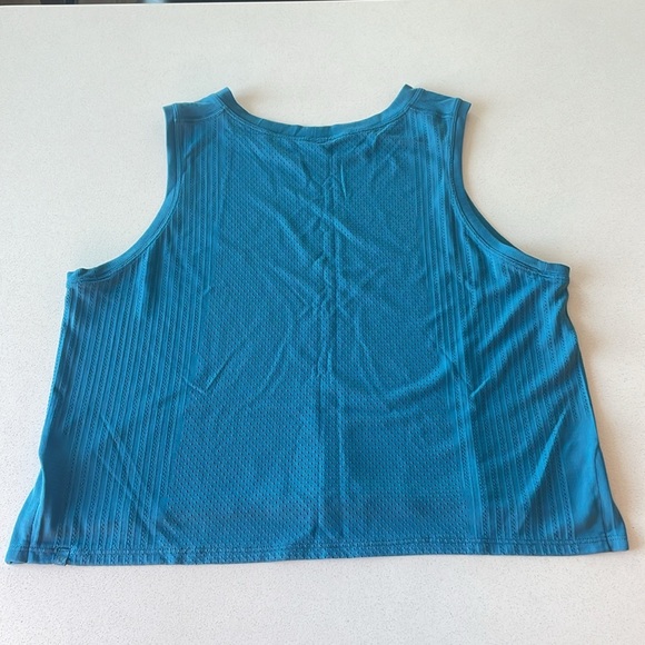 Lululemon Tank Top - Picture 2 of 3